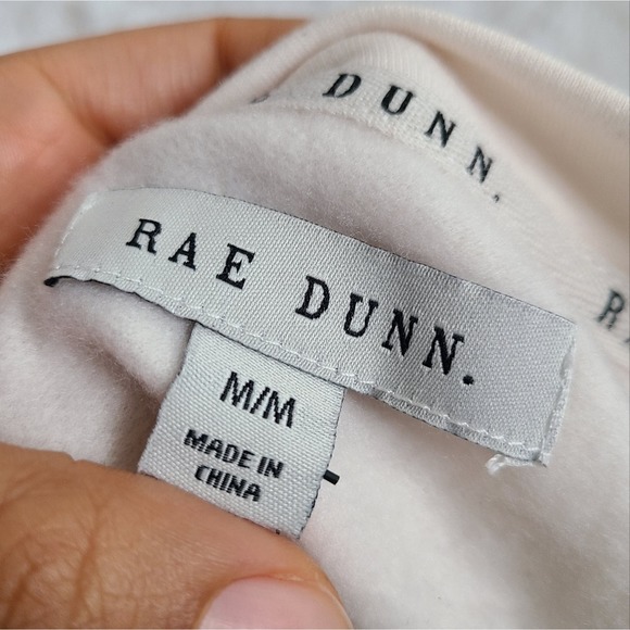 Rae Dunn Hope Gallery Oversized Sweatshirt And Pouch Set NWT M - Picture 5 of 14